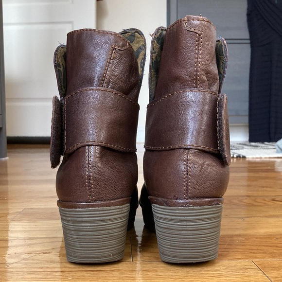 Fly London Ankle Boots - Picture 7 of 7